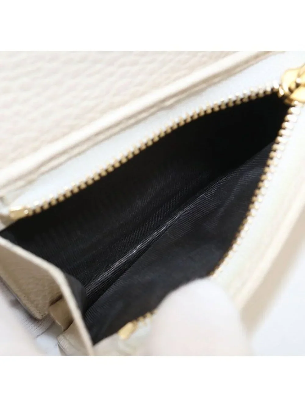 ★SOLD★ Gucci Bicolor Card Case Wallet Double Bifold - Picture 4 of 7